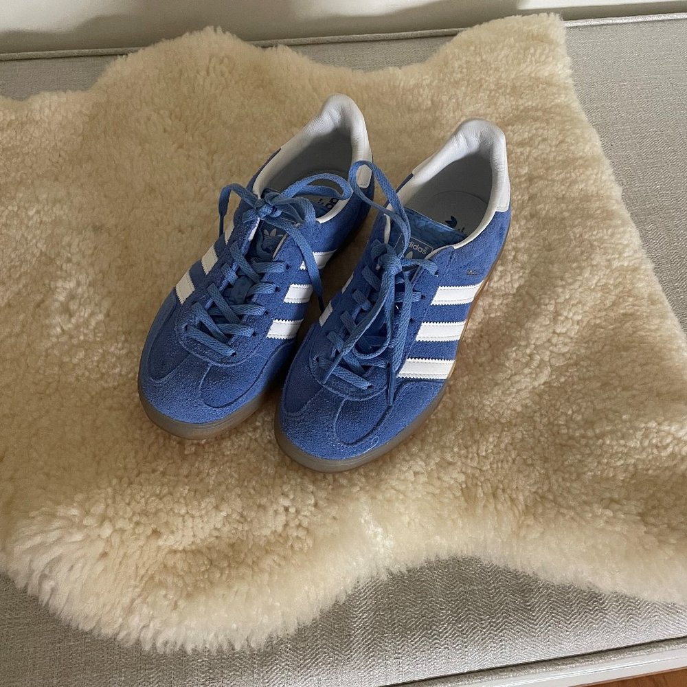 Adidas 2022 Wmns Gazelle Indoor 'Blue Fusion Gum'